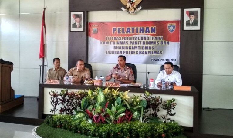 Pelatihan Literasi Digital Polres Banyumas